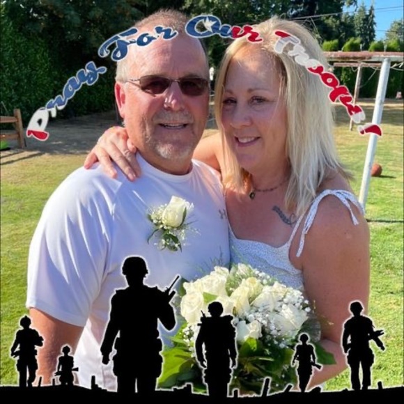 Meet your Posher, Tracy - Picture 1 of 1